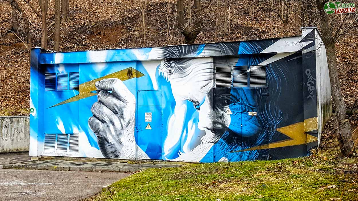 Kaunas graffiti - Kultūringas perkūnas