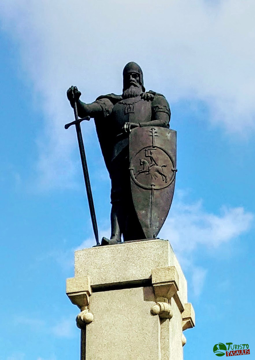 Didžiojo Lietuvos kunigaikščio Kęstučio paminklas Prienuose