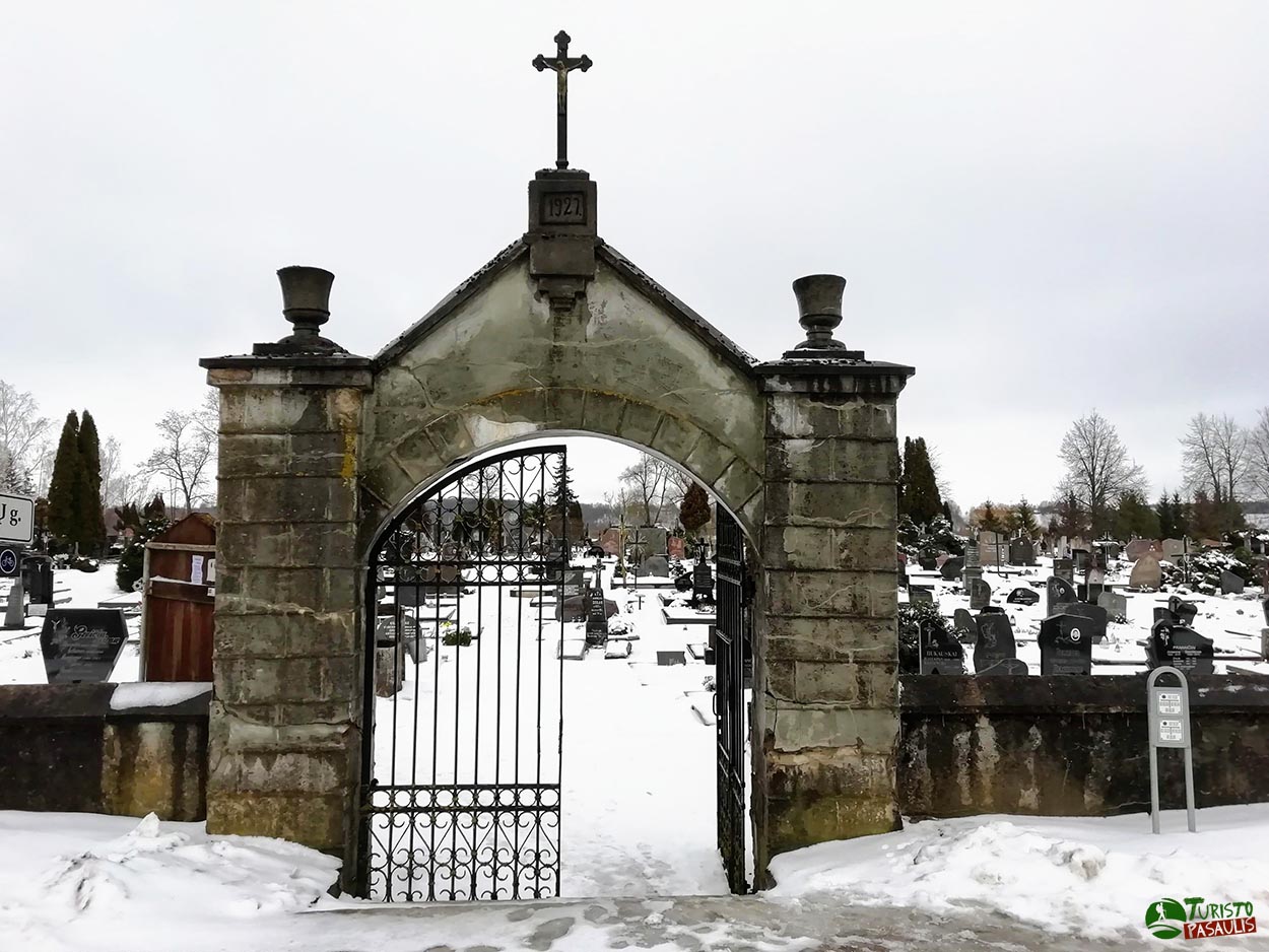 Skirsnemunės senosios katalikų kapinės