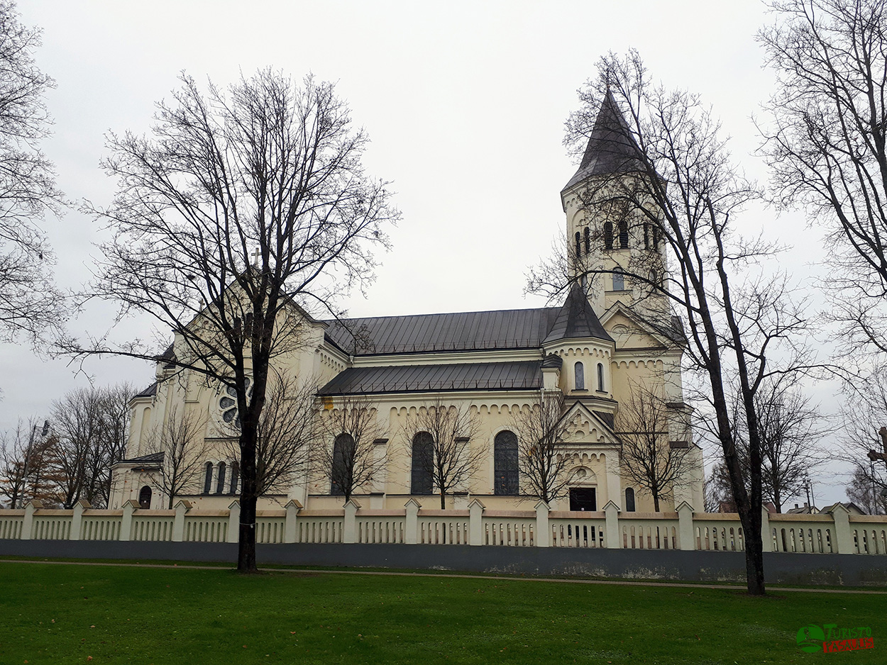 Tauragės Švč. Trejybės bažnyčia